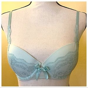 🌈Aqua Lace Push Up Bra🌈